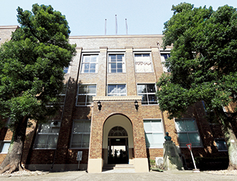 東邦大学