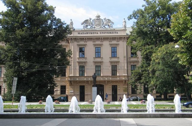 チェコ国立マサリク大学